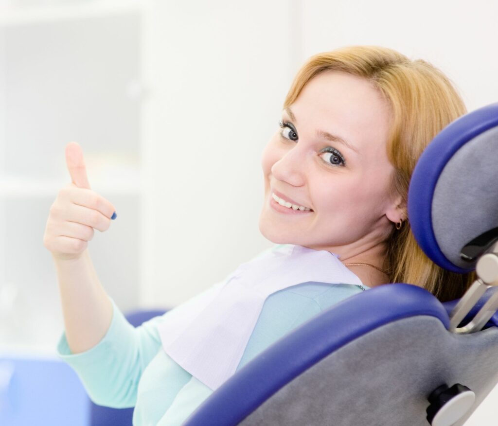 20931060 - young girl in the dental clinic